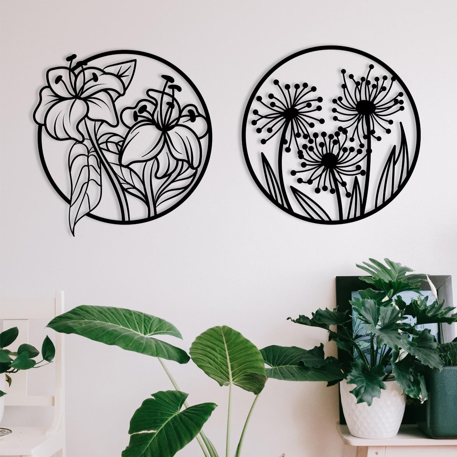 Entdecken Sie die Mucbir Wanddeko in Schwarz von Wallity – ein elegantes Metall-Accessoire, das jedem Raum Stil und Raffinesse verleiht.