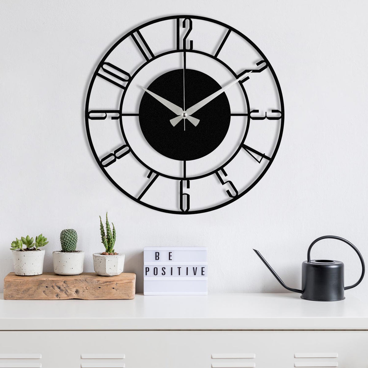 Enzoclock Wanduhr - Schwarz in Schwarz präsentiert im Onlineshop von KAQTU Design AG. Wanduhr ist von Wallity
