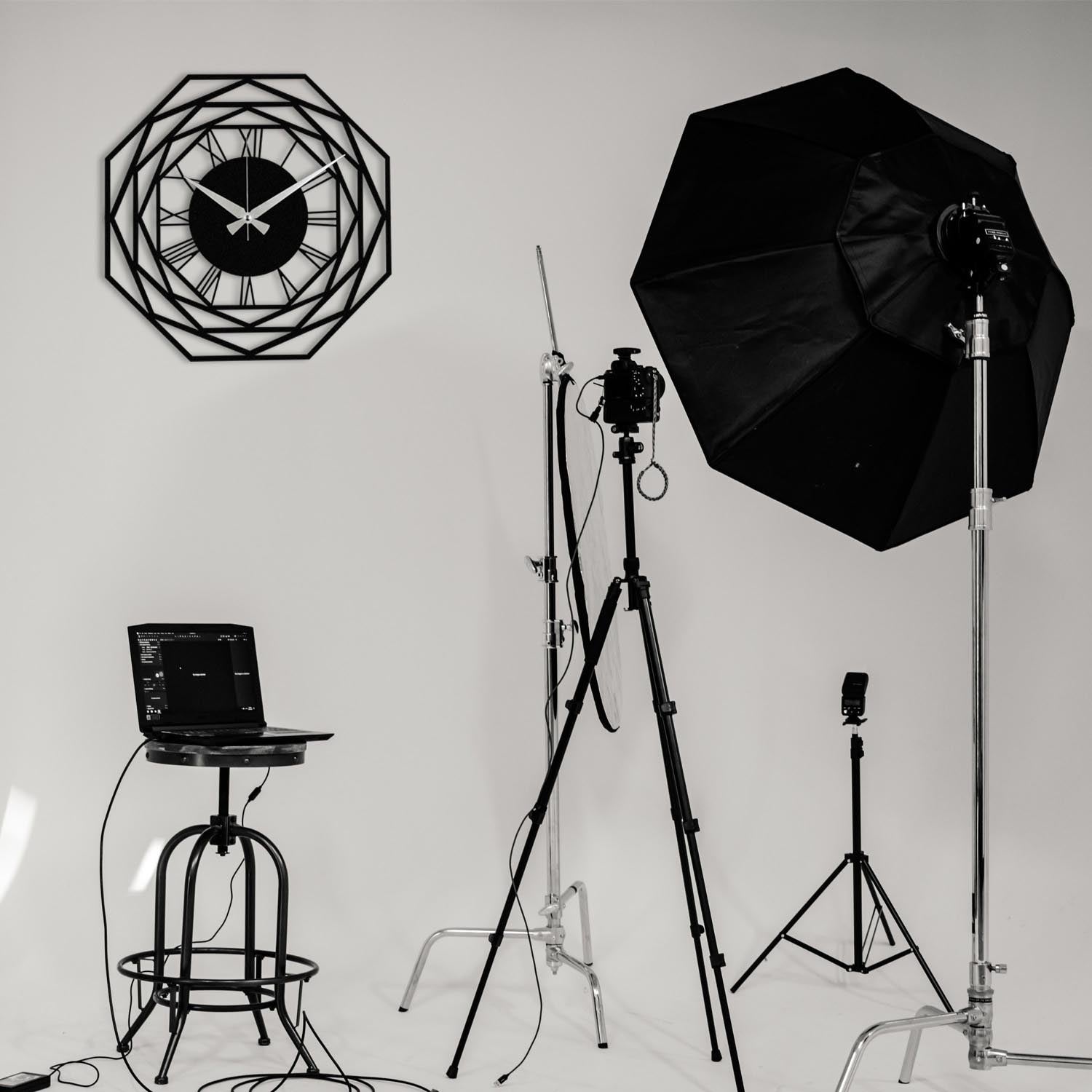 Horloge murale enzoclock - noir