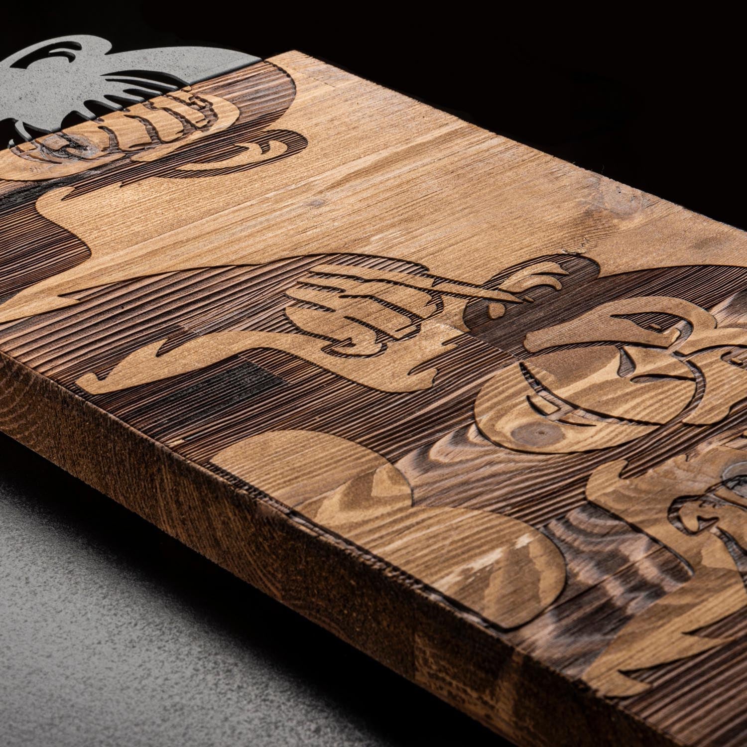 Gestalten Sie Ihr Zuhause mit der Wanddeko "I didn't see I didn't hear I don't know" von Wallity. Edles Design aus Metall und Holz für jeden Raum.