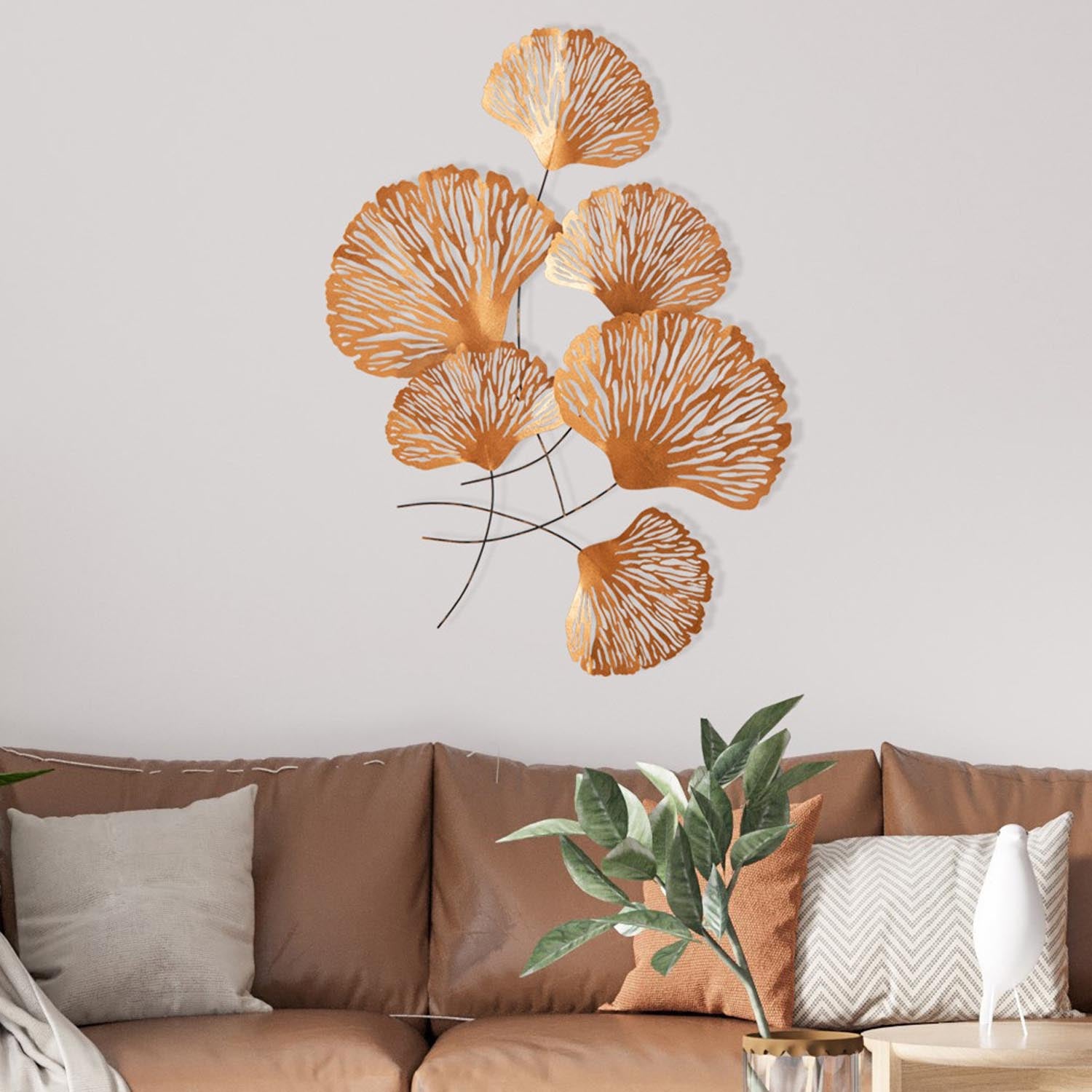 Entdecken Sie die fesselnde Wanddeko Myth - CH110-3 von Wallity. Ein elegantes, mehrfarbiges Metall-Accessoire für Ihr Zuhause.