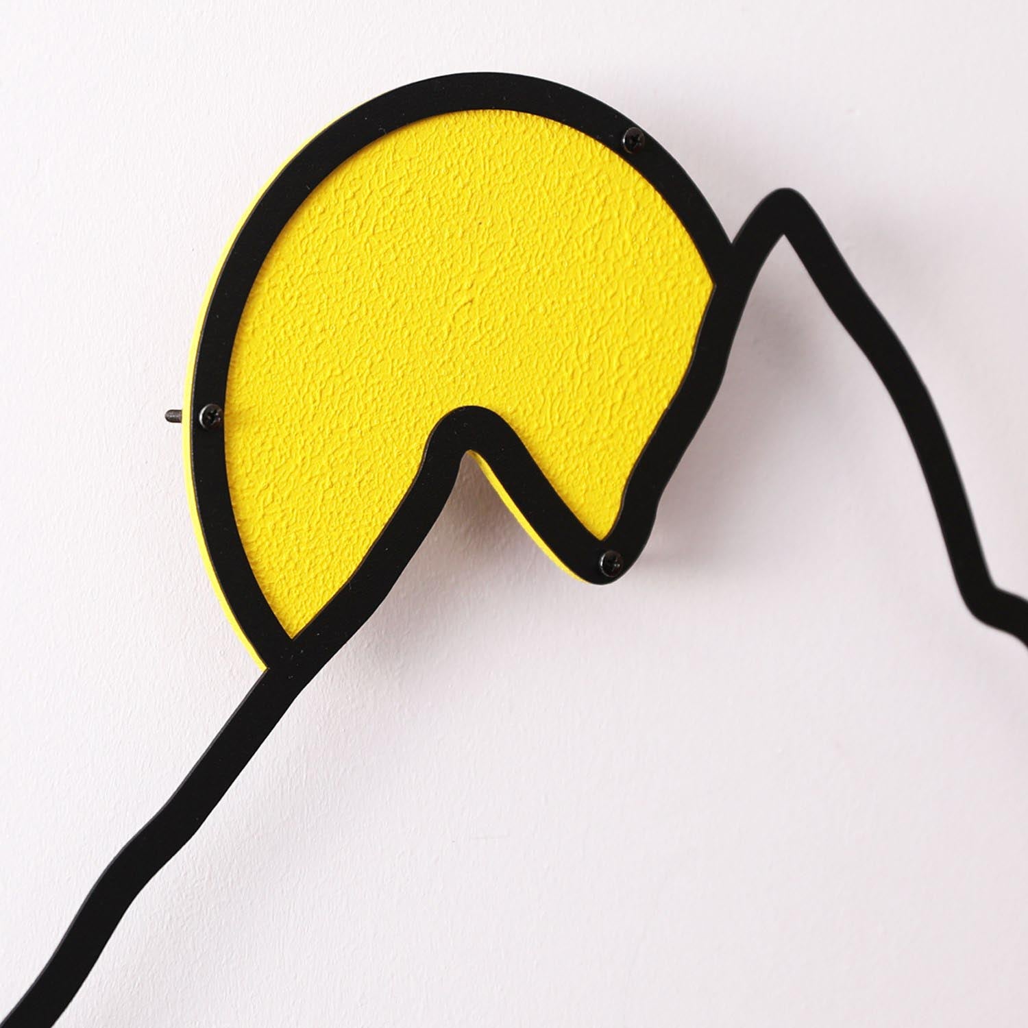 Gestalten Sie Ihre Wände neu mit der Agri Wanddeko von Wallity. Dieses mehrfarbige Metallkunstwerk vereint Eleganz und kreative Freiheit für jeden Raum.