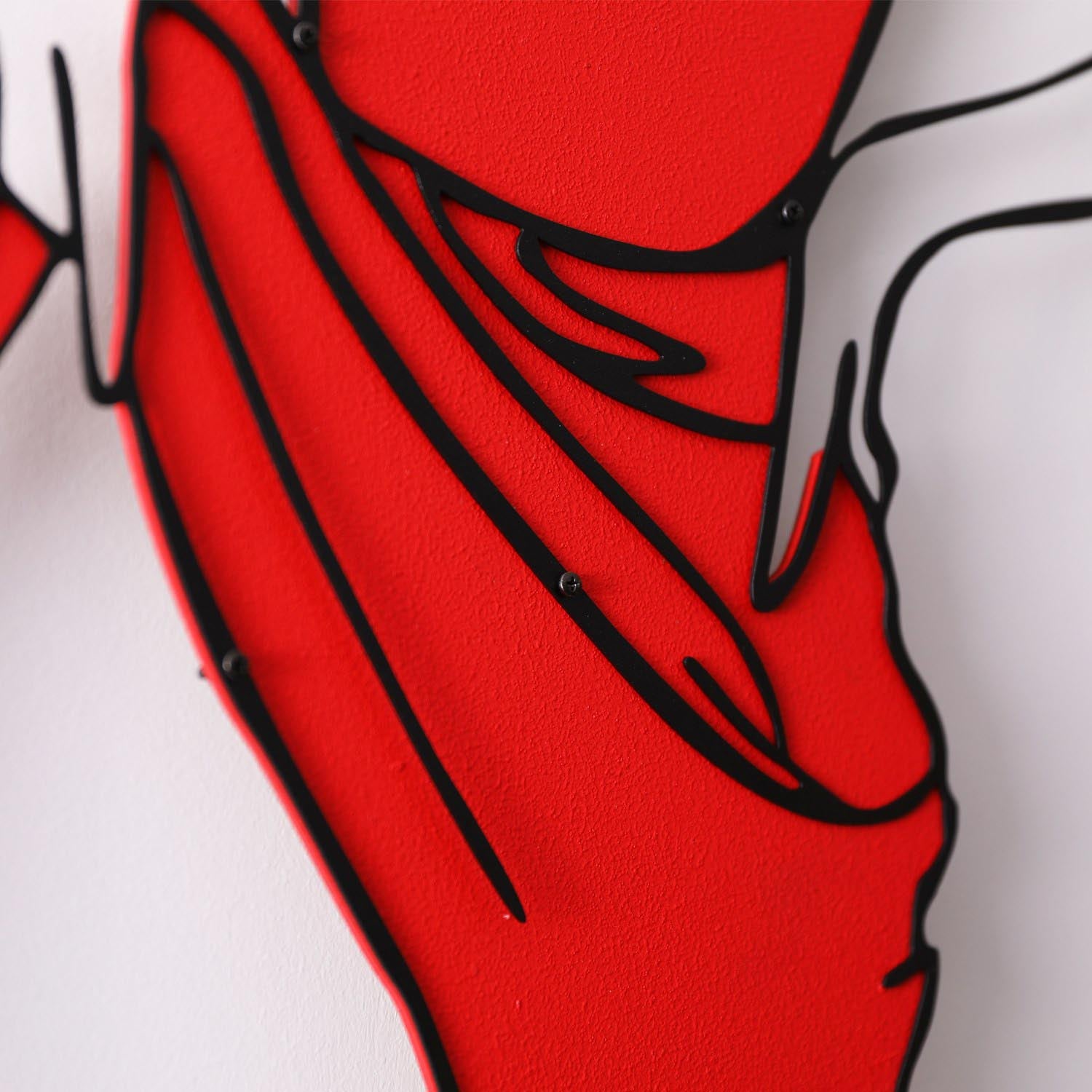 Entdecken Sie die mehrfarbige Wanddeko "Natalie" von Wallity – ein elegantes Metallkunstwerk, das Ihre Wände mit Stil und Kreativität belebt.