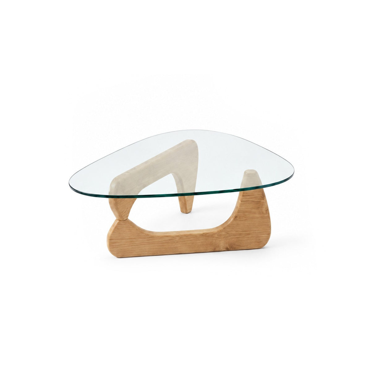 Couchtisch Asimetrik Table von Hanah Home in Natur, mit Tischplatte aus gehärtetem Glas und asymmetrischen Beinen aus Kiefernholz.