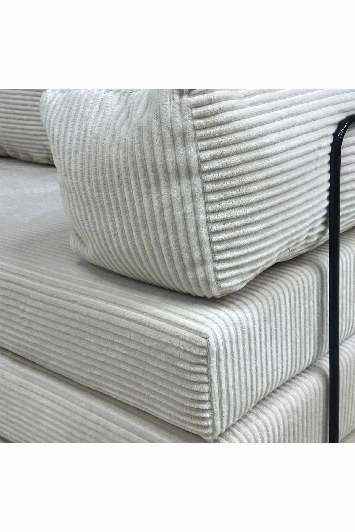 Cremefarbenes 3-Sitzer Sofa Inci von Hanah Home aus Polyester/Leinen-Stoff mit zwei Kissen und sichtbaren Eisen-Stützstreben, Frontalansicht auf hellem Hintergrund.