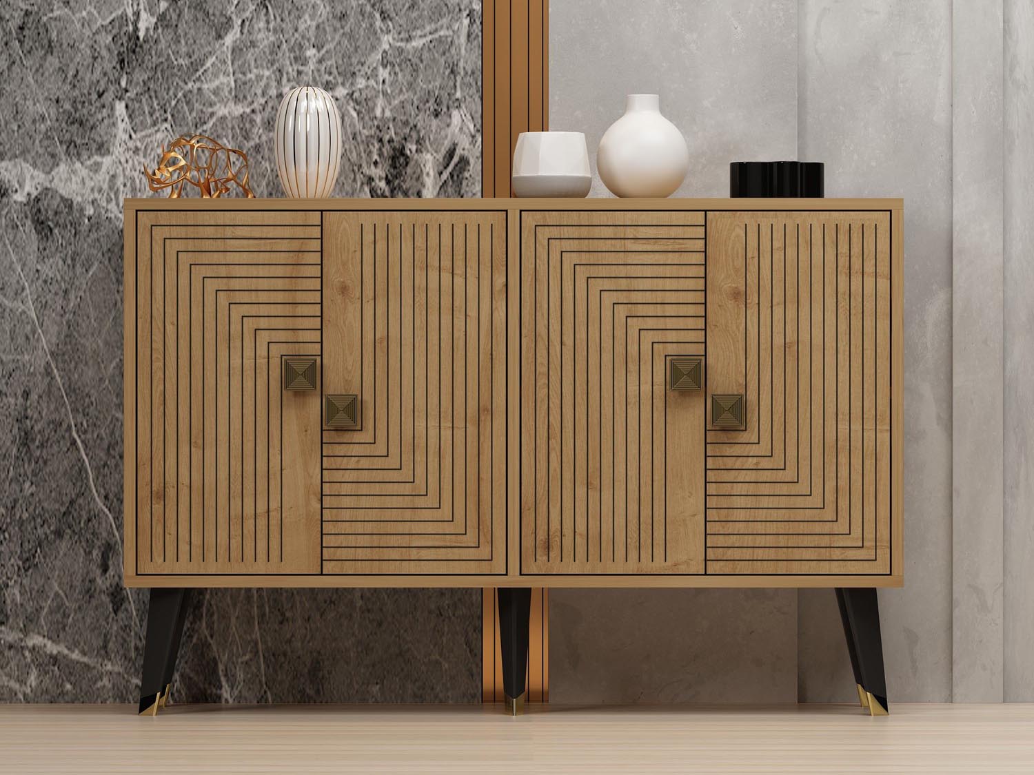 Entdecken Sie das elegante Ahart High-Sideboard in Saphir-Eiche Gold von Hanah Home. Ein stilvolles Möbelstück, das Funktionalität und Raffinesse vereint.