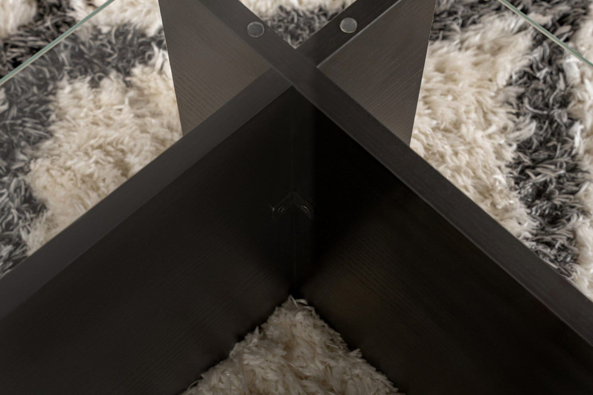 Flavio Sofatisch - Holz Schwarz in Holz Schwarz präsentiert im Onlineshop von KAQTU Design AG. Couchtisch ist von Nordure
