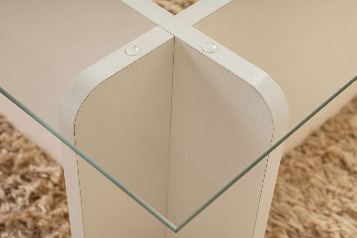 Flavio Sofatisch - Holz Weiss in Holz Weiss präsentiert im Onlineshop von KAQTU Design AG. Couchtisch ist von Nordure