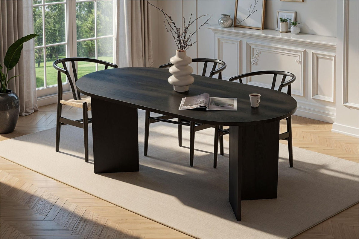 Esstisch Sablin von Nordure in Holz Schwarz, rechteckige Tischplatte aus melaminbeschichteter Spanplatte, Grösse 180x90x75 cm.