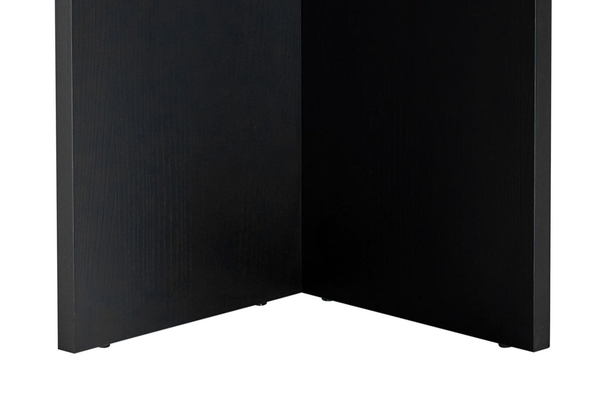 Esstisch Sablin von Nordure in Holz Schwarz, rechteckige Tischplatte aus melaminbeschichteter Spanplatte, Grösse 180x90x75 cm.