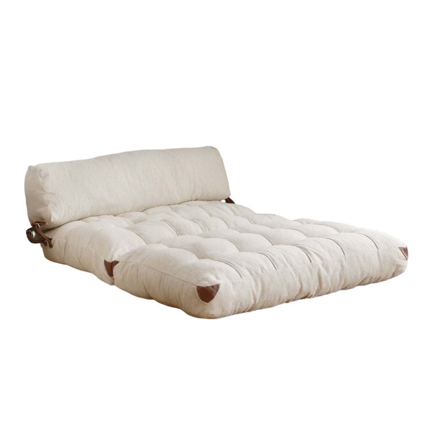 Erleben Sie das Fold Teddy 2 Bettsofa in Sahne – ein stilvolles 2-Sitzer Schlafsofa, das mit seinem weichen Teddystoff und eleganten Design jeden Raum aufwertet.
