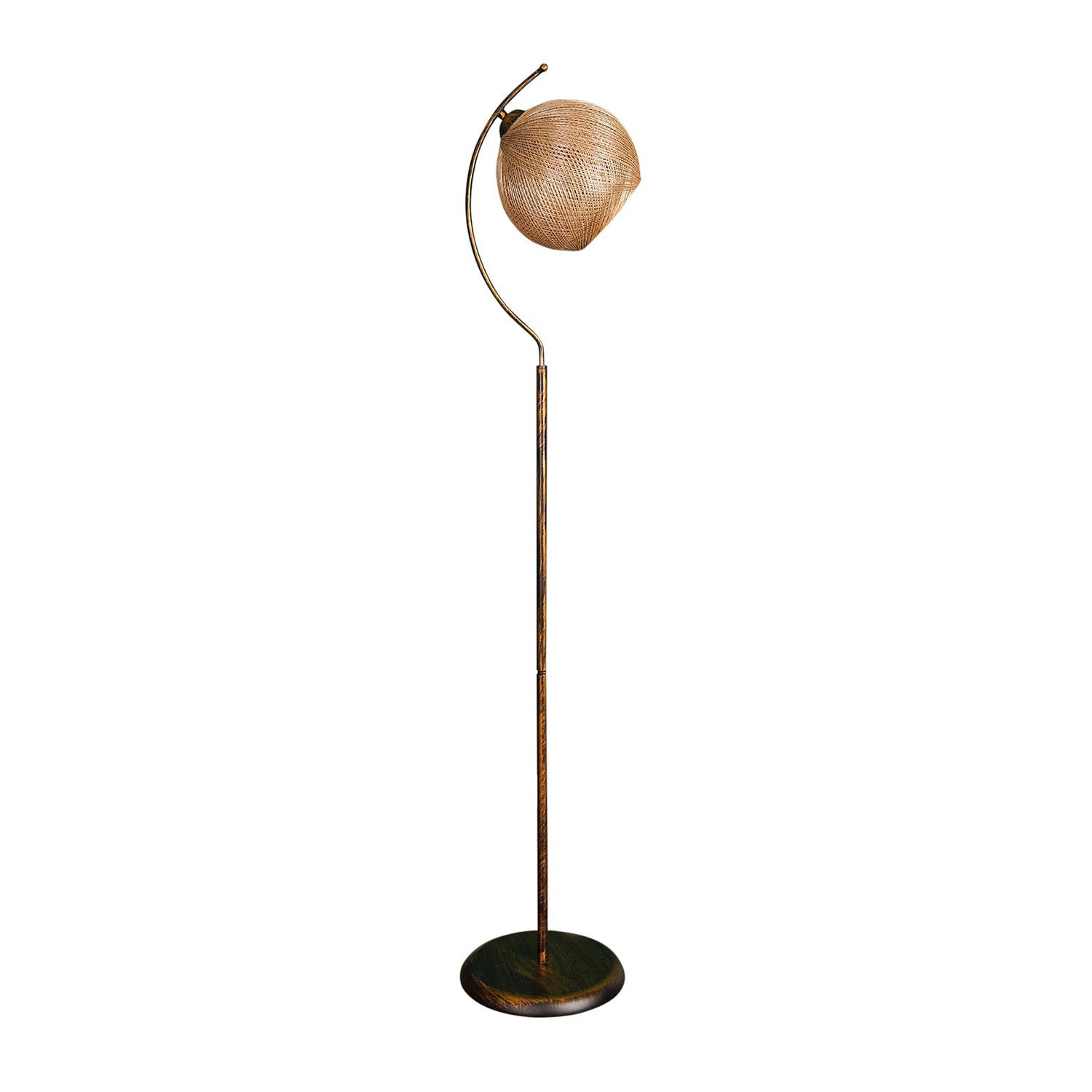 Verleihen Sie Ihrem Raum mit der Povimento Stehlampe in Gold und Schwarz von Opviq einen Hauch von Eleganz. Ideal für stilvolle Akzente und gemütliche Beleuchtung.