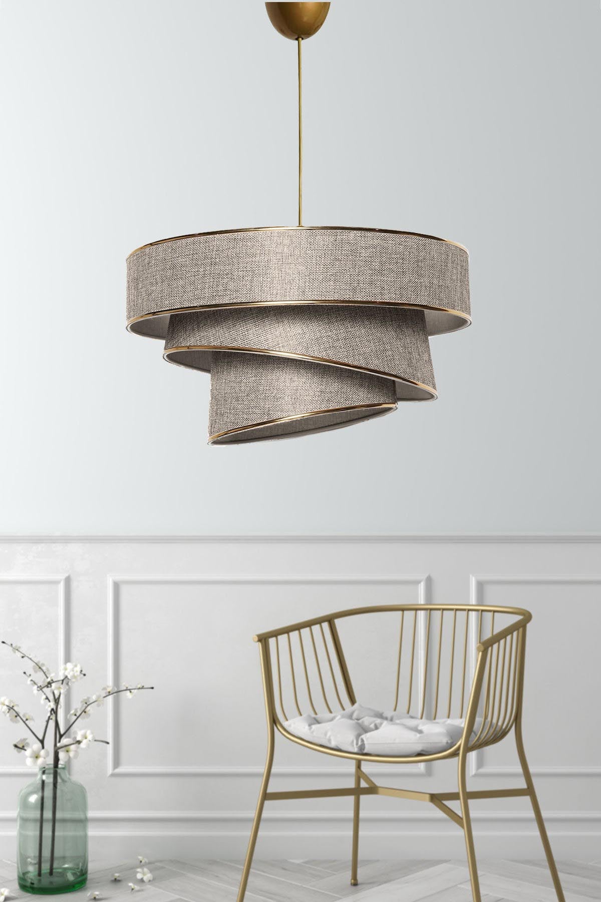 Entdecken Sie die Couper Pendelleuchte in Beige Gold von Opviq – ein elegantes Design, das jeden Raum mit skandinavischem Charme und luxuriösem Flair bereichert.