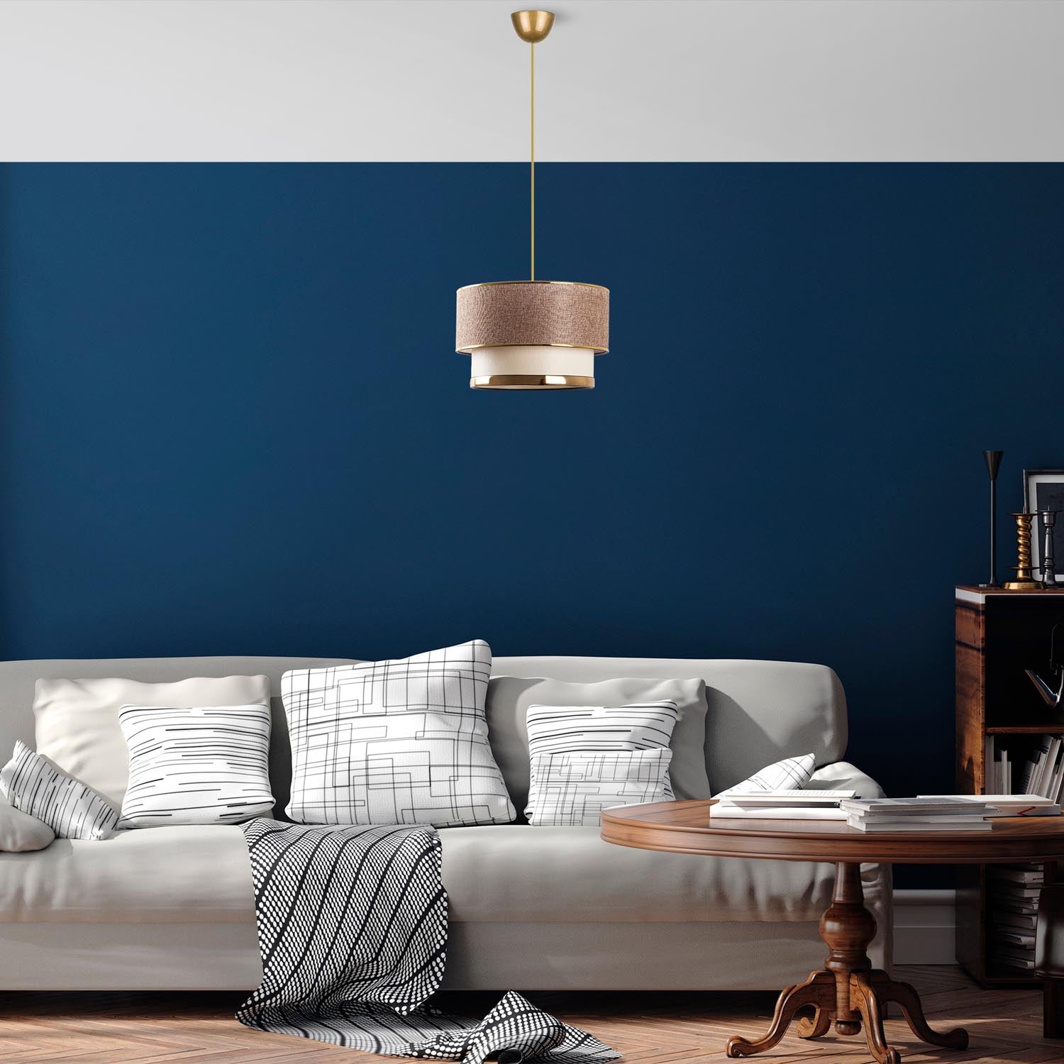 Erleben Sie die exquisite Cake Pendelleuchte von Opviq in Beige und Gold. Ein elegantes Lichtobjekt, das Atmosphäre und Stil in Ihr Zuhause bringt.