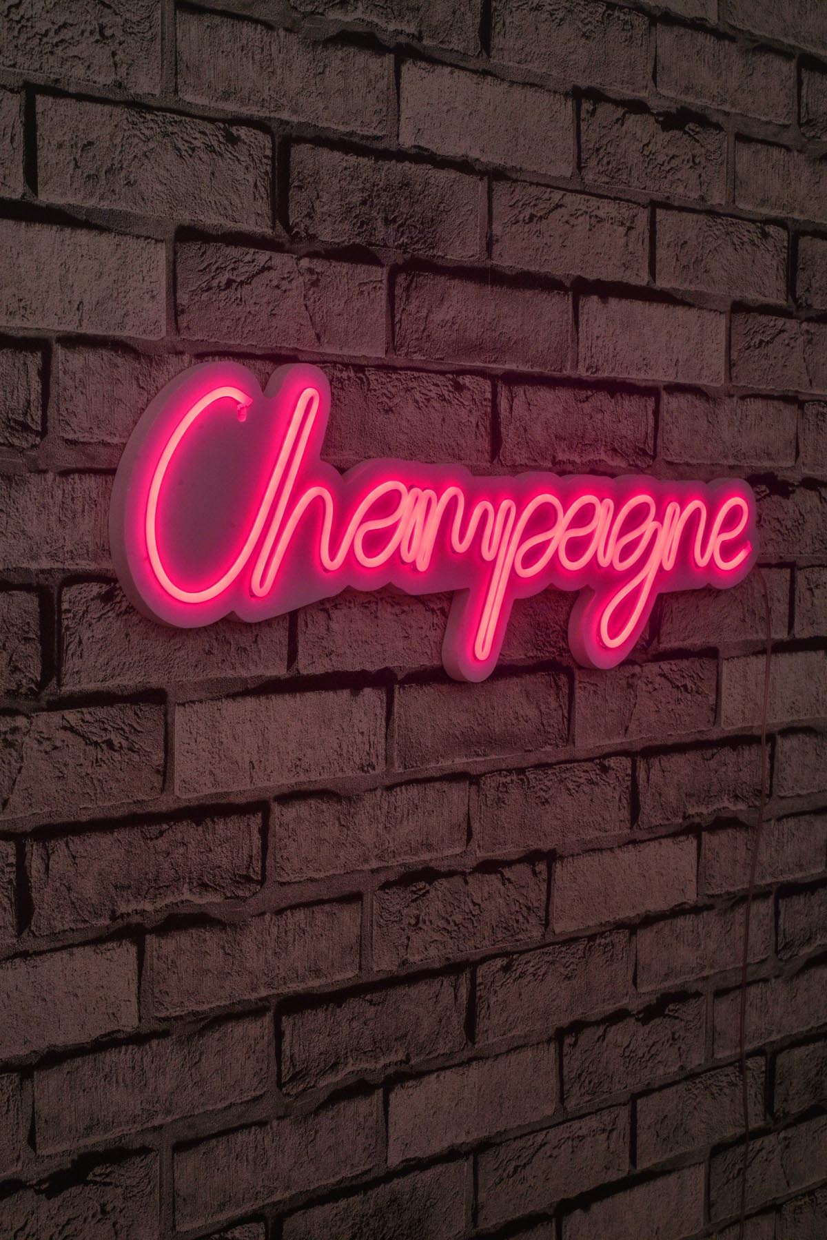 Champagne Wandleuchte - Rosa in Rosa präsentiert im Onlineshop von KAQTU Design AG. Wandleuchte ist von Wallity