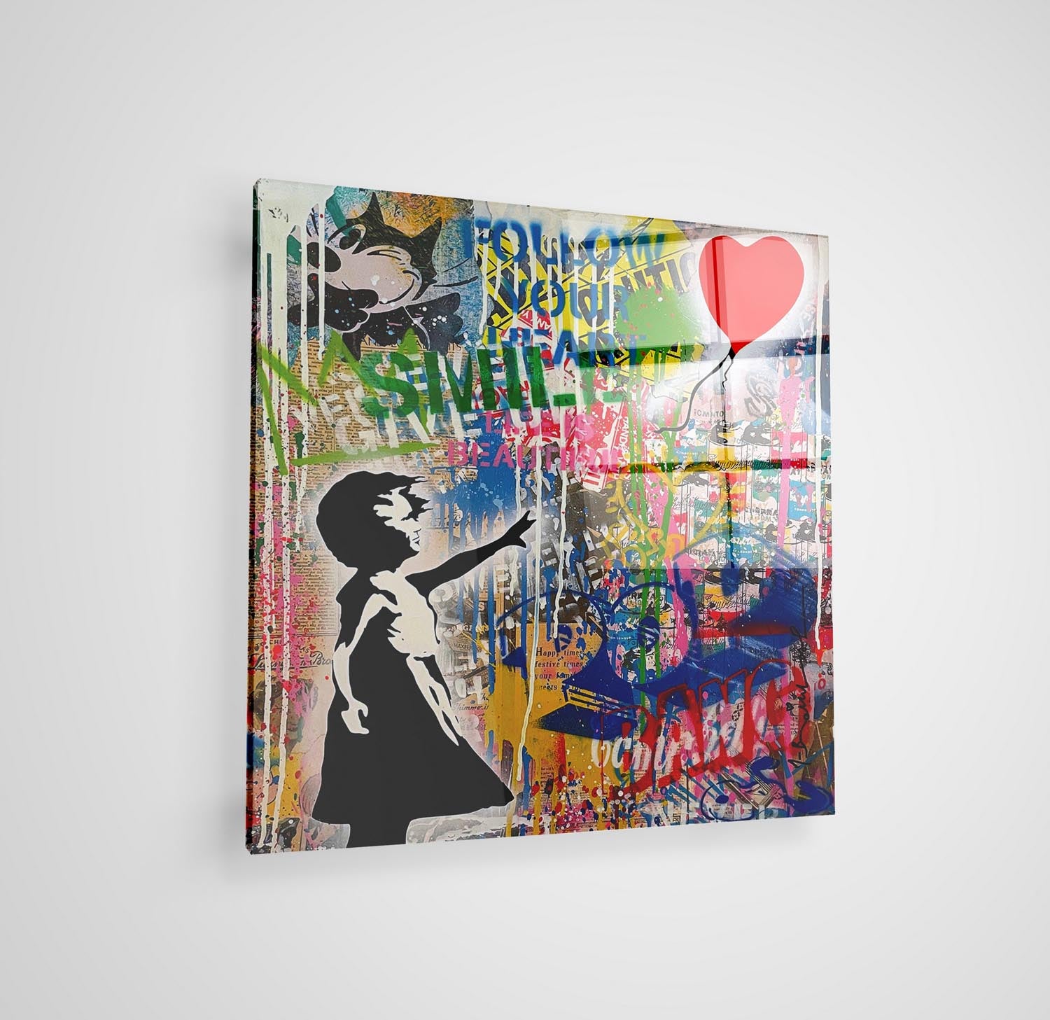 Entdecken Sie das CAM4124_5050 von Wallity – ein faszinierendes, mehrfarbiges Kunstwerk aus gehärtetem Glas, das jeden Raum stilvoll bereichert.