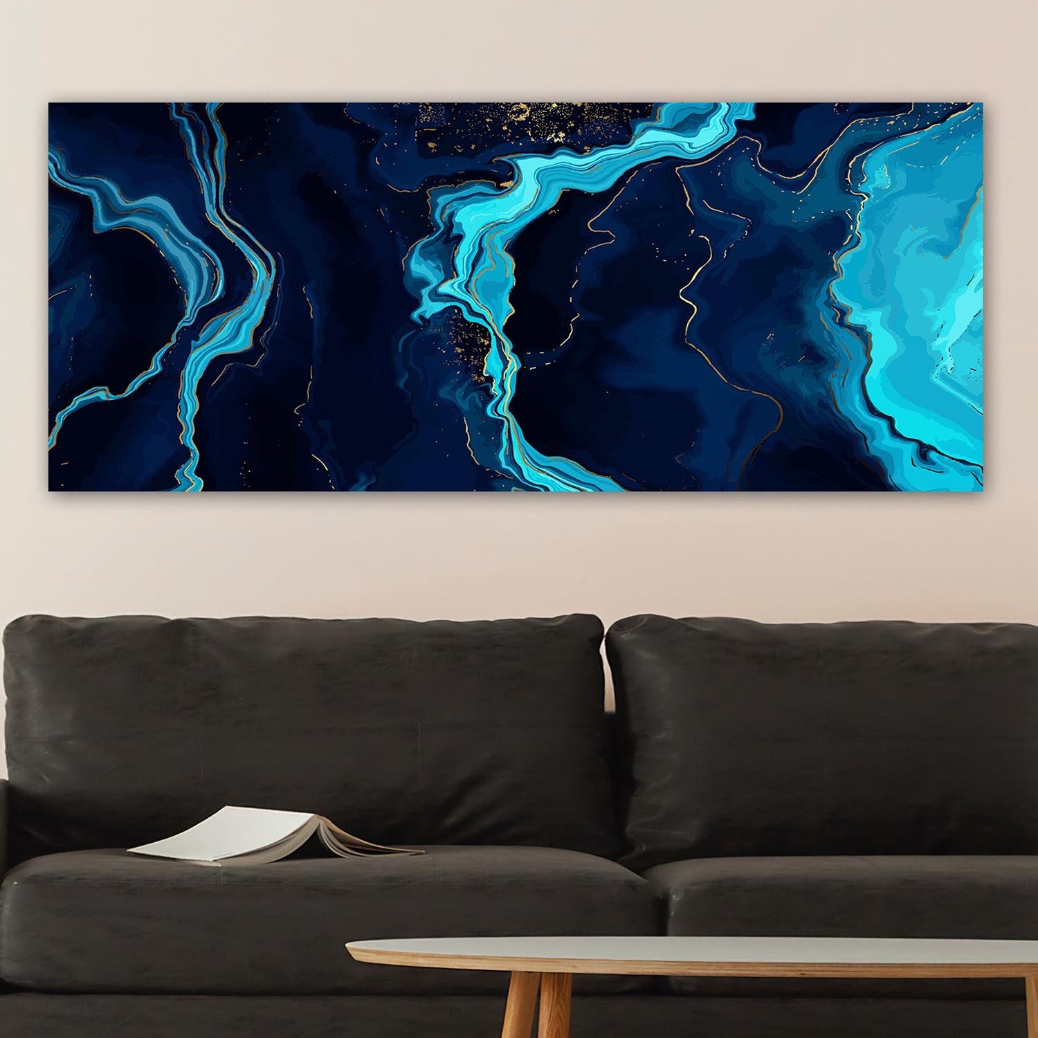 Entdecken Sie das faszinierende Leinwandgemälde YTY155999_50120 von Wallity. Ein Kunstwerk, das jeden Raum mit seiner geheimnisvollen Schönheit verwandelt.