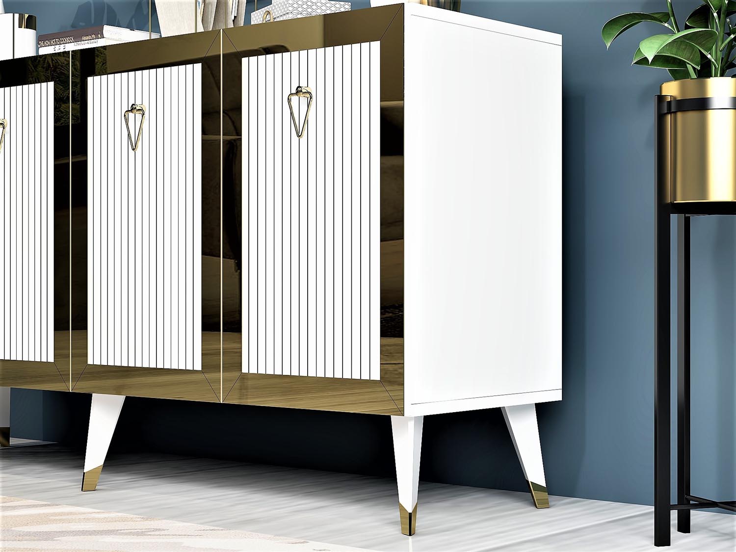 Entdecken Sie das Bare High-Sideboard von Hanah Home – ein elegantes Möbelstück in Weiß und Gold, das Stil und Funktionalität perfekt vereint.