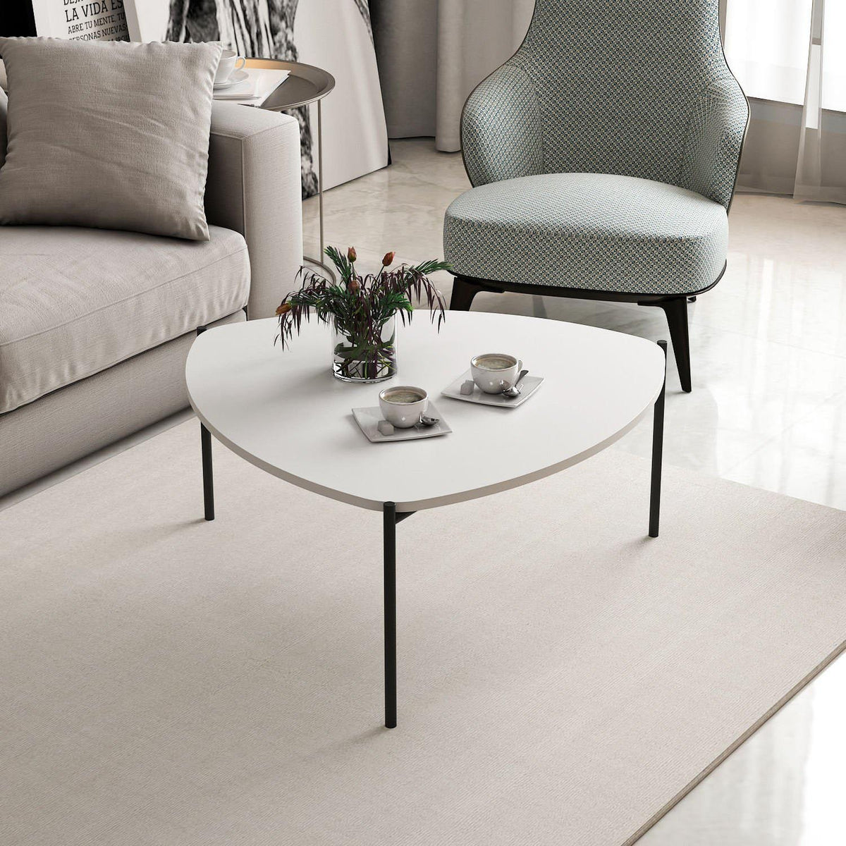 Lenny Sofatisch - Weiss in Weiss präsentiert im Onlineshop von KAQTU Design AG. Couchtisch ist von Hanah Home