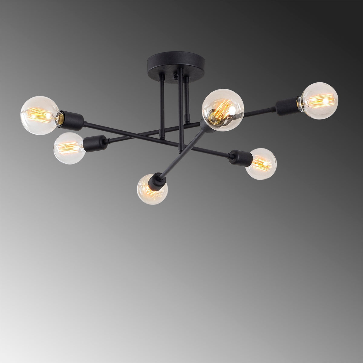 Flower Deckenlampe - Schwarz in Schwarz präsentiert im Onlineshop von KAQTU Design AG. Deckenleuchte ist von Opviq