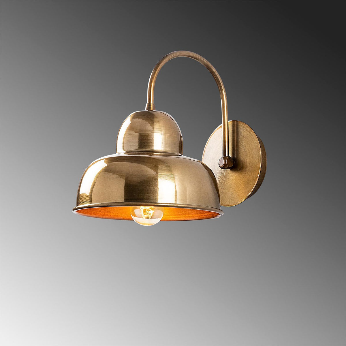 Berceste Wandleuchte - Gold in Gold präsentiert im Onlineshop von KAQTU Design AG. Wandleuchte ist von Opviq