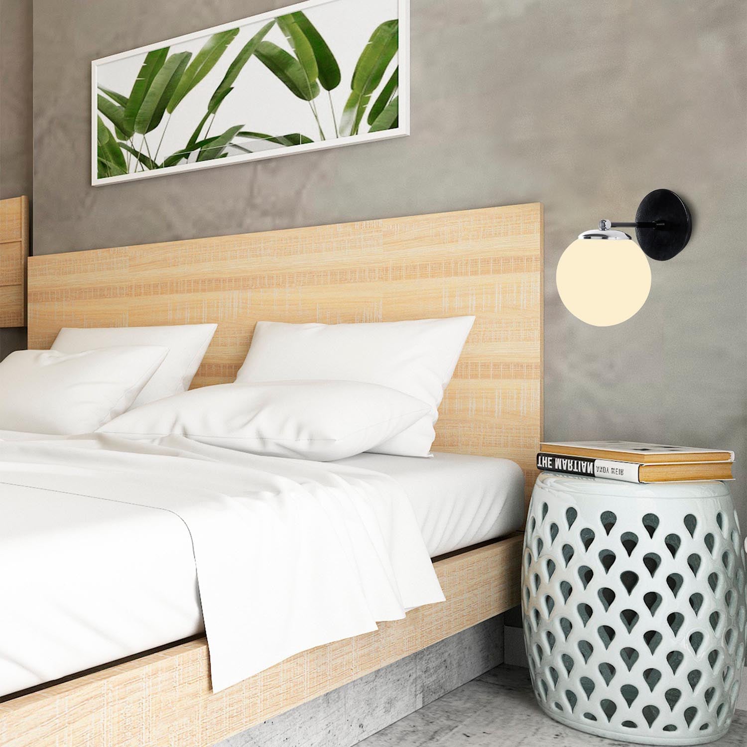 Entdecken Sie die My Legend Wandleuchte in Schwarz von Opviq – eine stilvolle skandinavische Beleuchtungslösung, die Eleganz und Wärme in jeden Raum bringt.