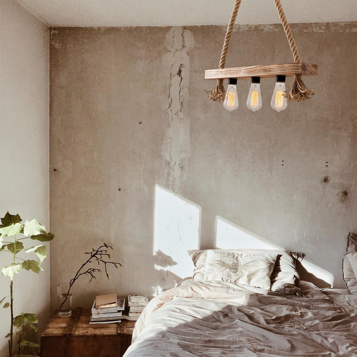 Erebos Pendellampe - Holz in Holz präsentiert im Onlineshop von KAQTU Design AG. Pendelleuchte ist von Opviq