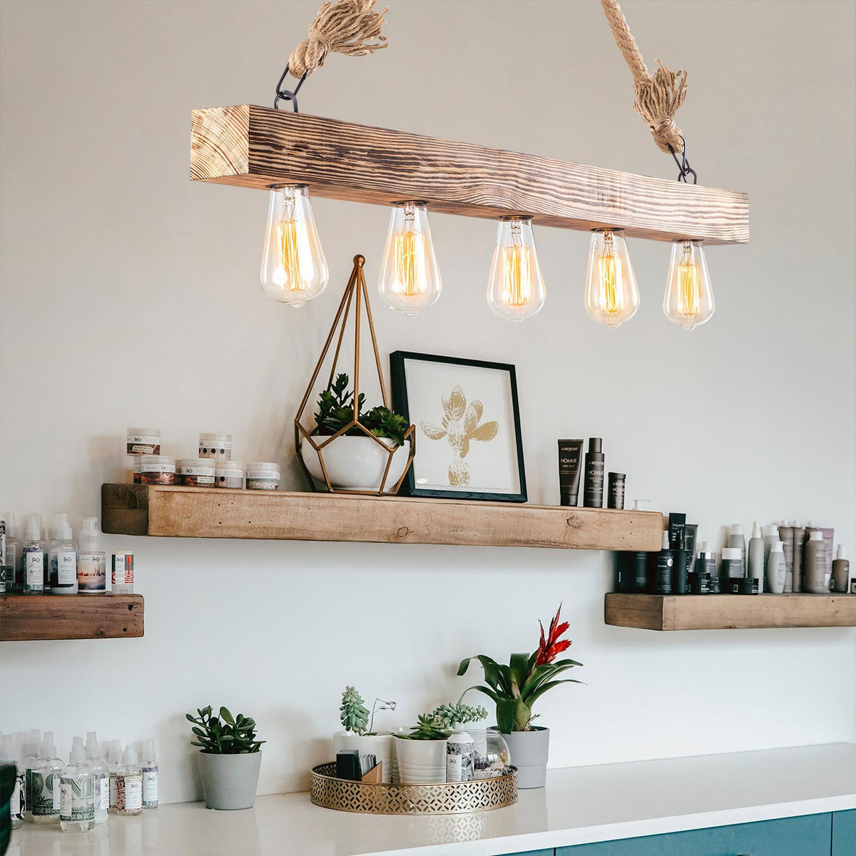 Erebos Pendellampe - Holz in Holz präsentiert im Onlineshop von KAQTU Design AG. Pendelleuchte ist von Opviq