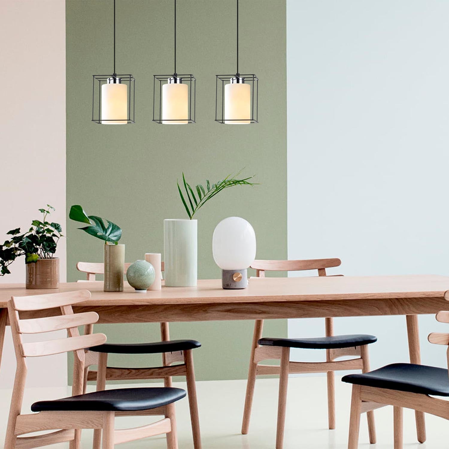 Elegante Swank Pendelleuchte in Schwarz von Opviq – skandinavisches Design für stilvolle Akzente in Ihrem Zuhause. Verstellbare Höhe für individuelle Beleuchtung.