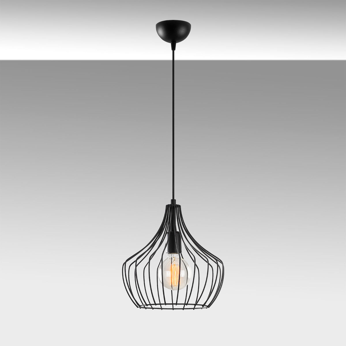 Mezopotamya Pendellampe - Schwarz in Schwarz präsentiert im Onlineshop von KAQTU Design AG. Pendelleuchte ist von Opviq