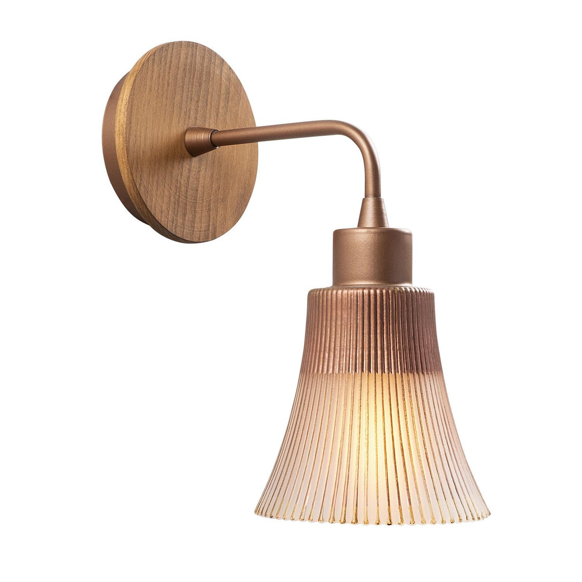 Foca Wandleuchte - Kupfer in Kupfer präsentiert im Onlineshop von KAQTU Design AG. Wandleuchte ist von Opviq