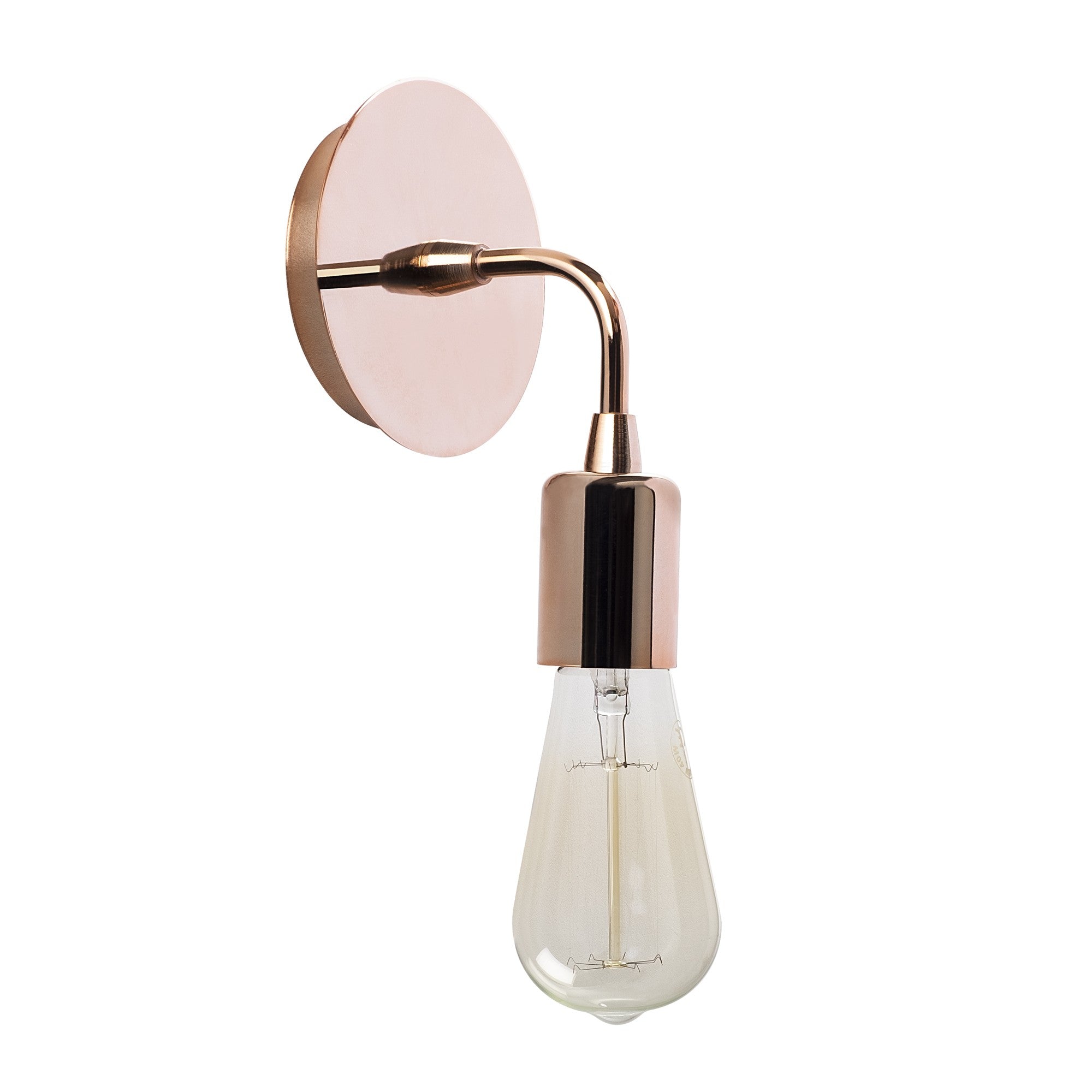 Verleihen Sie Ihrem Raum mit der Harput Wandleuchte von Opviq in Kupfer einen Hauch von Stil und Wärme. Ideal für jedes moderne Interieur.