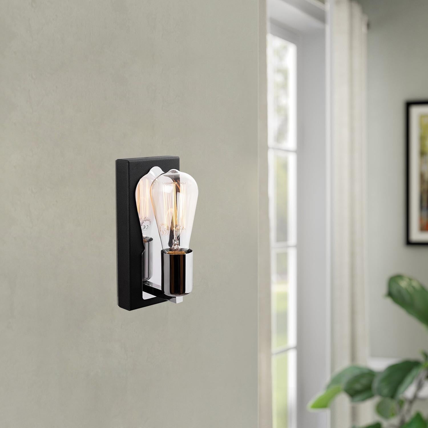 Entdecken Sie die elegante Karain Wandleuchte in Schwarz von Opviq. Ideal für stilvolle Akzente in jedem Raum, robust und einfach zu installieren.