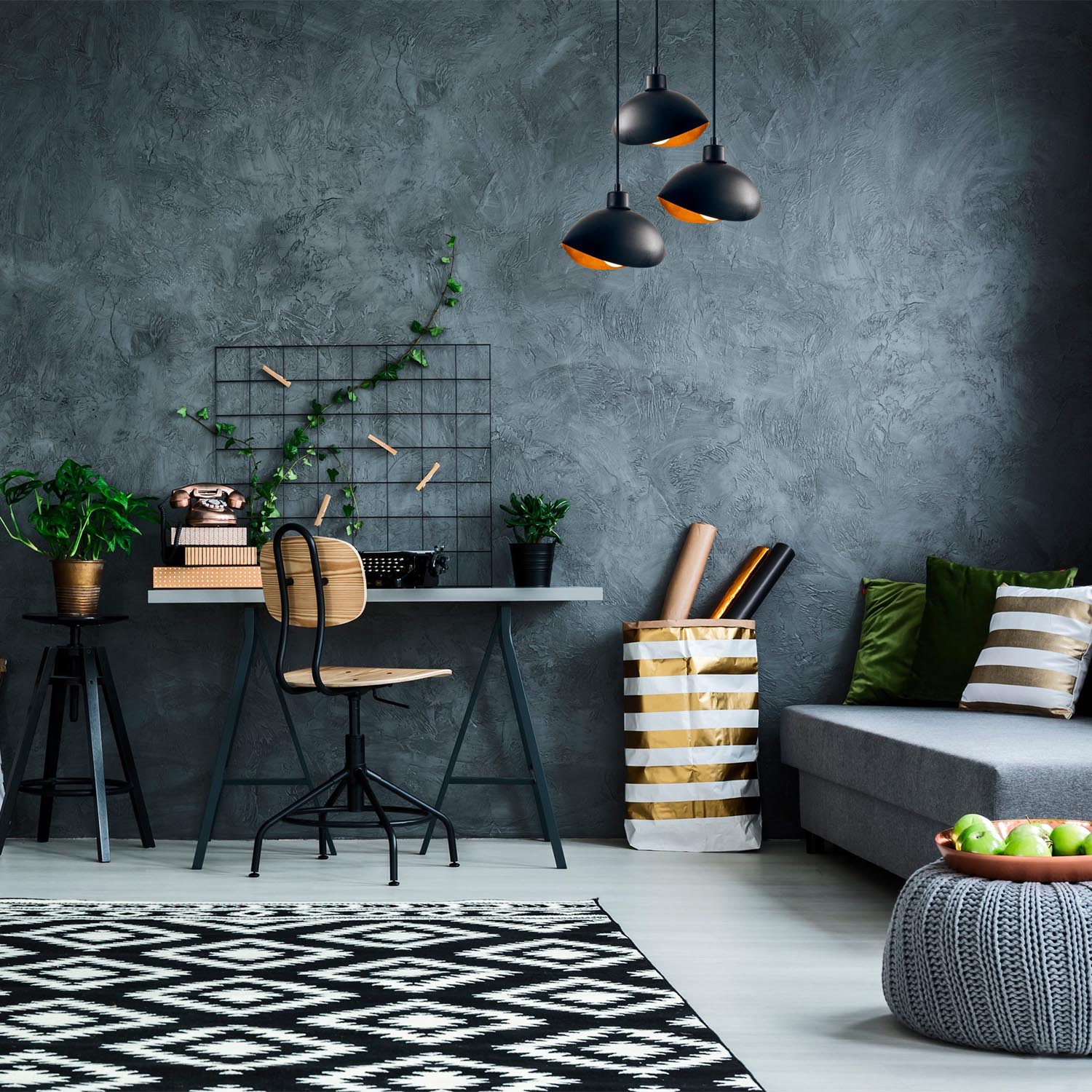 Entdecken Sie die elegante Sivani Pendelleuchte in Schwarz von Opviq. Perfekt für stilvolle Akzente und eine einladende Atmosphäre in jedem Raum.