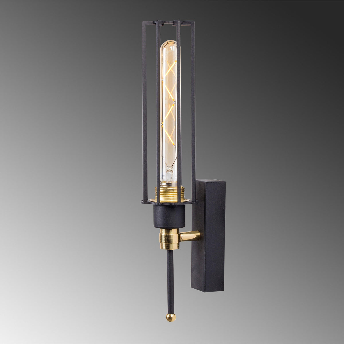 Fellini Wandleuchte - Schwarz Gold in Schwarz Gold präsentiert im Onlineshop von KAQTU Design AG. Wandleuchte ist von Opviq