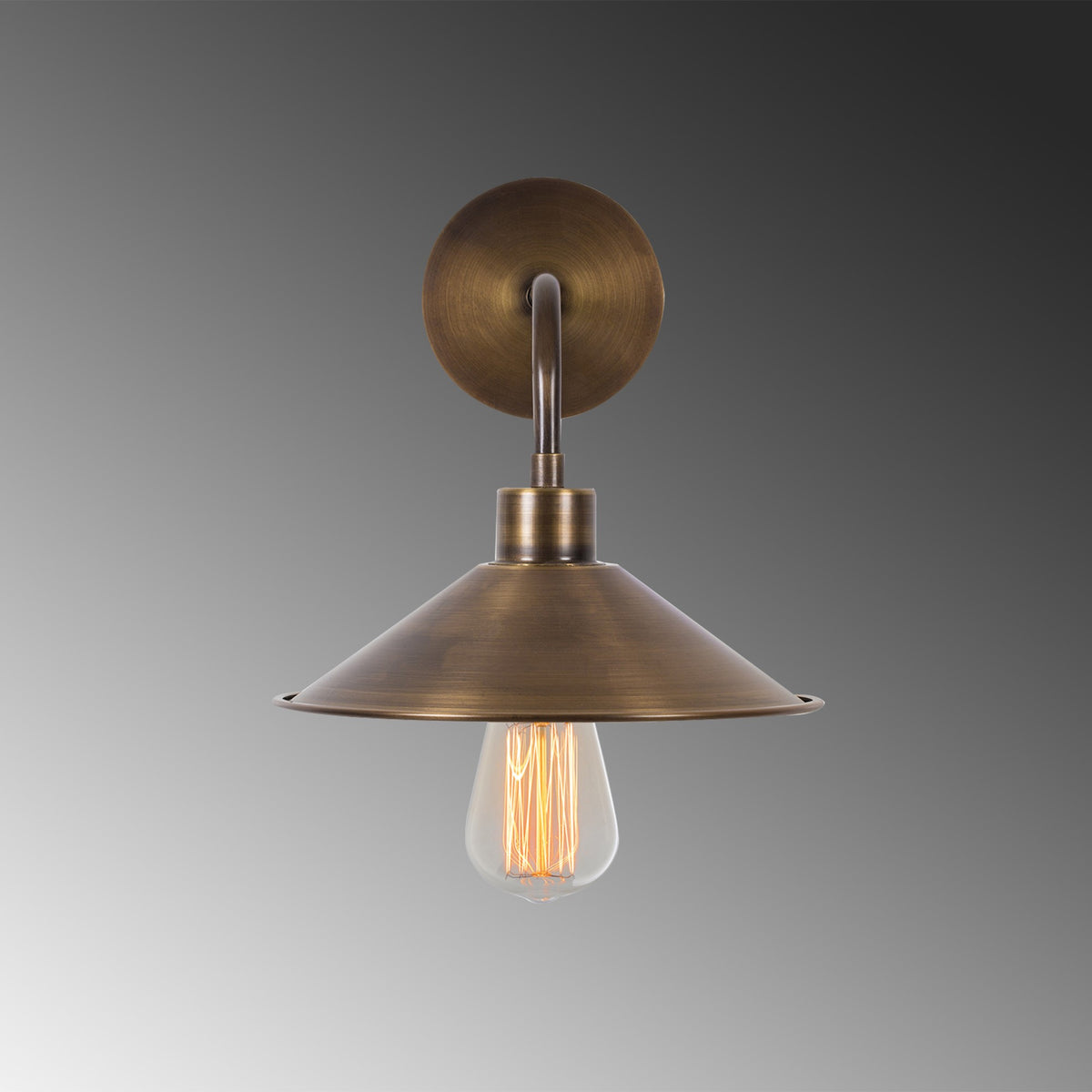 Sivani Wandleuchte - Vintage in Vintage präsentiert im Onlineshop von KAQTU Design AG. Wandleuchte ist von Opviq