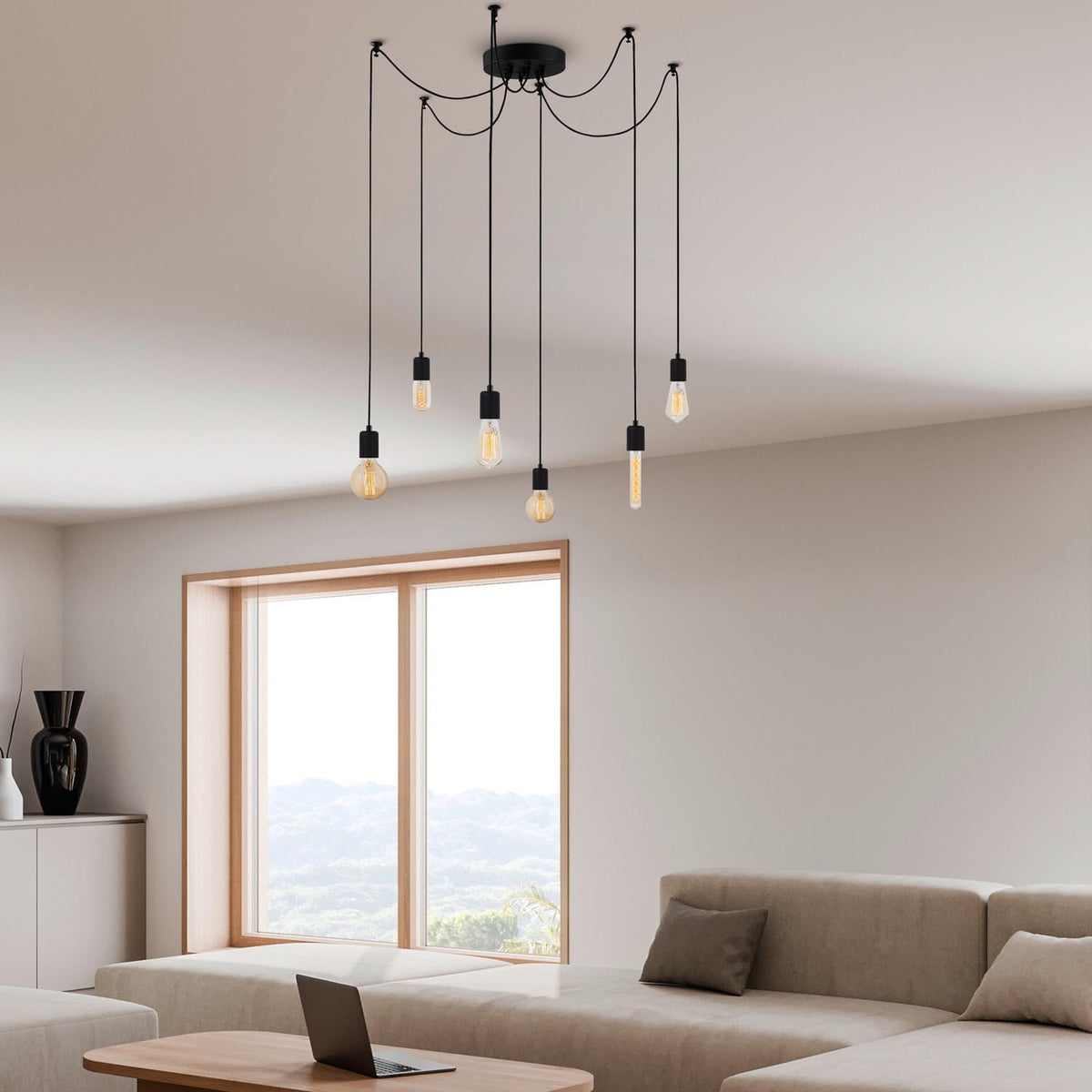 Kabluni Pendellampe - Schwarz in Schwarz präsentiert im Onlineshop von KAQTU Design AG. Pendelleuchte ist von Opviq