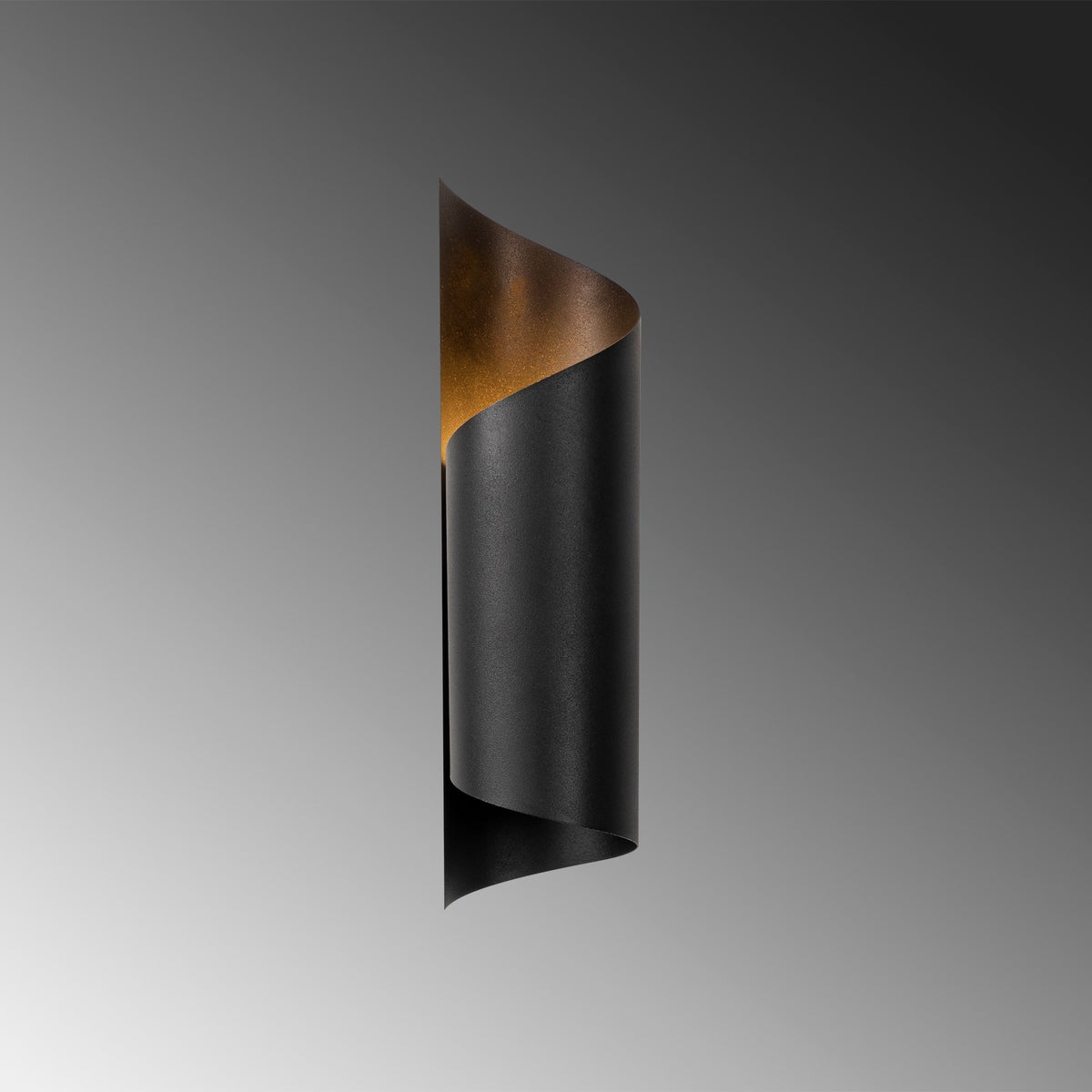 Sivani Wandleuchte - Schwarz in Schwarz präsentiert im Onlineshop von KAQTU Design AG. Wandleuchte ist von Opviq