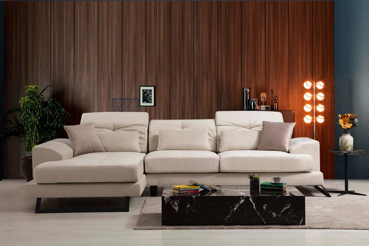 Frido Corner Left (Chl+3R) Ecksofa - Ecru in Ecru präsentiert im Onlineshop von KAQTU Design AG. Ecksofa ist von Atelier Del Sofa