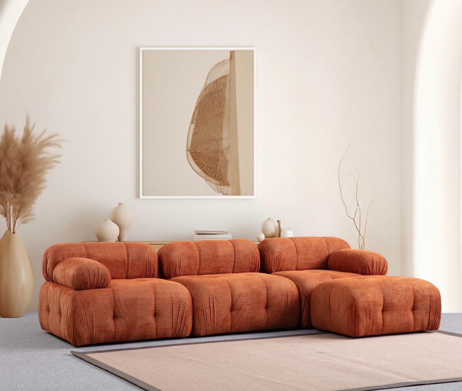 Entdecken Sie das stilvolle Petite 3 Ecksofa in lebhaftem Orange von Atelier Del Sofa. Ideal für jeden Raum, vereint es Komfort und modernes Design.