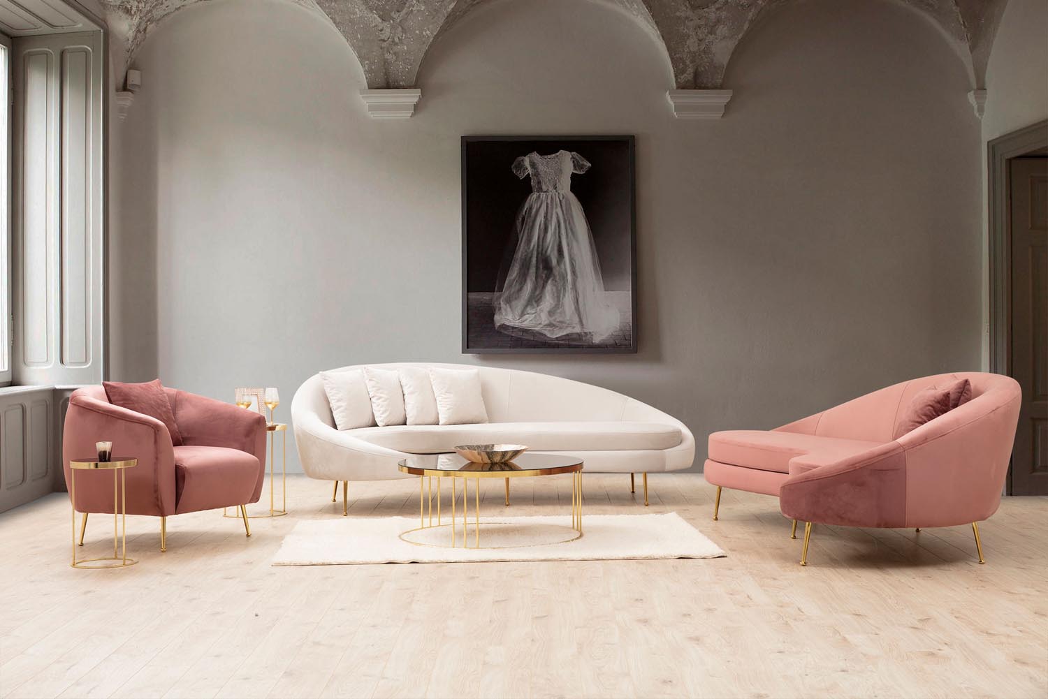 Erleben Sie das Eses Left 3er Sofa in Beige von Atelier Del Sofa – ein stilvolles und komfortables Highlight für Ihr Zuhause, das Eleganz ausstrahlt.