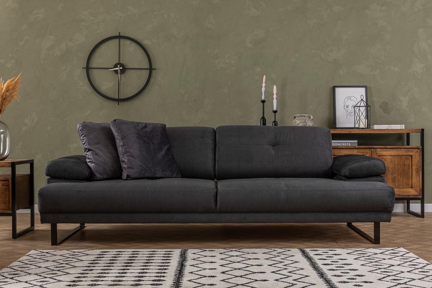 Entdecken Sie das Mustang Bettsofa von Atelier Del Sofa in elegantem Anthrazit. Komfortabel, stilvoll und perfekt für jedes Zuhause.