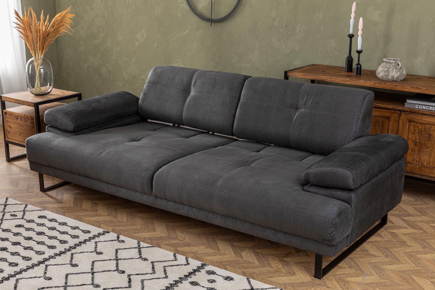 Entdecken Sie das Mustang Bettsofa von Atelier Del Sofa in elegantem Anthrazit. Perfekt für Komfort und stilvolle Akzente in Ihrem Zuhause.