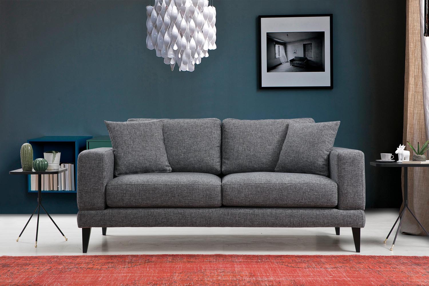 Entdecken Sie das stilvolle Nordic 2-Sitzer Sofa in Dunkelgrau von Atelier Del Sofa. Perfekte Kombination aus Komfort und Eleganz für Ihr Zuhause.