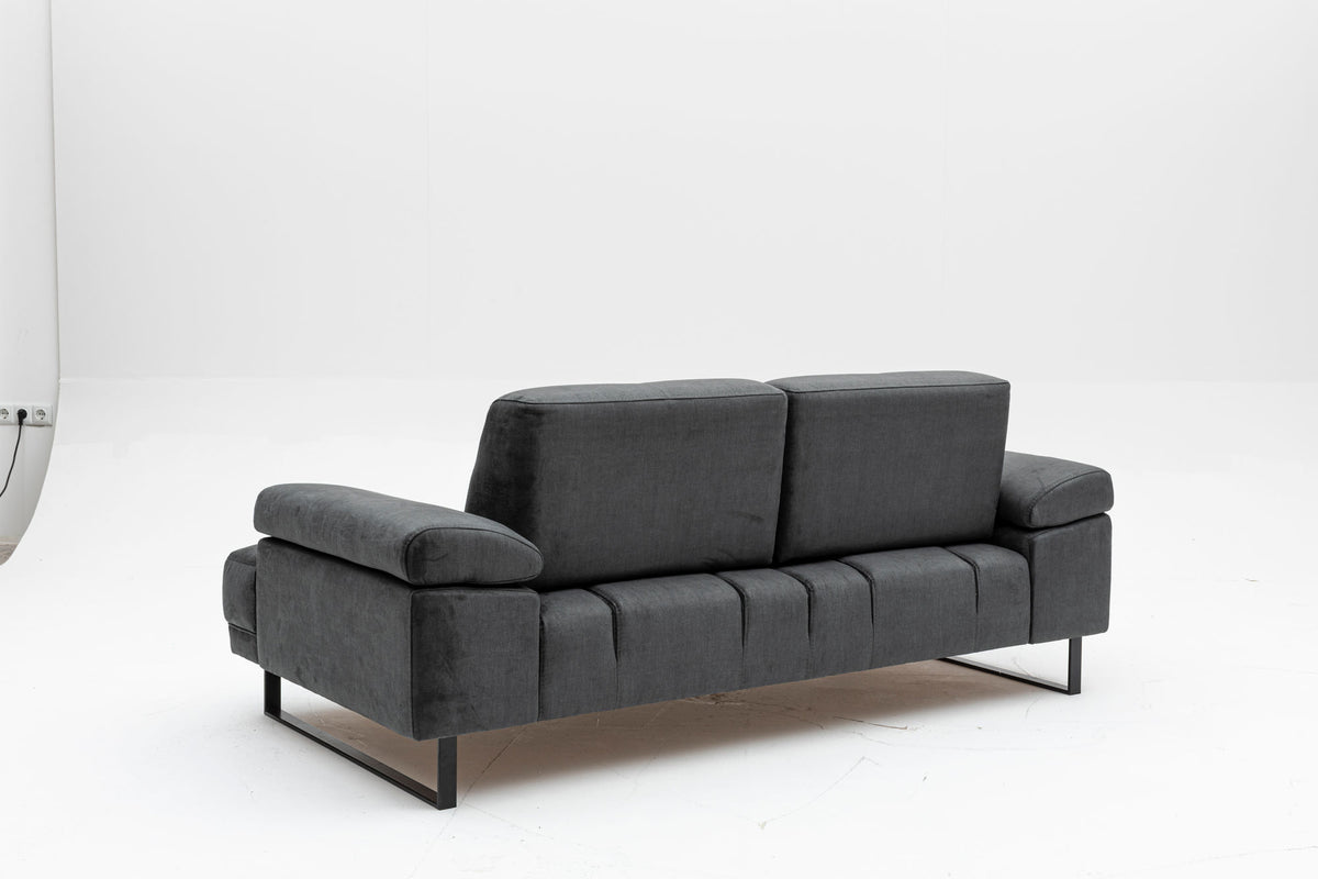 Mustang Bettsofa in Anthrazit präsentiert im Onlineshop von KAQTU Design AG. Sessel ist von Atelier Del Sofa