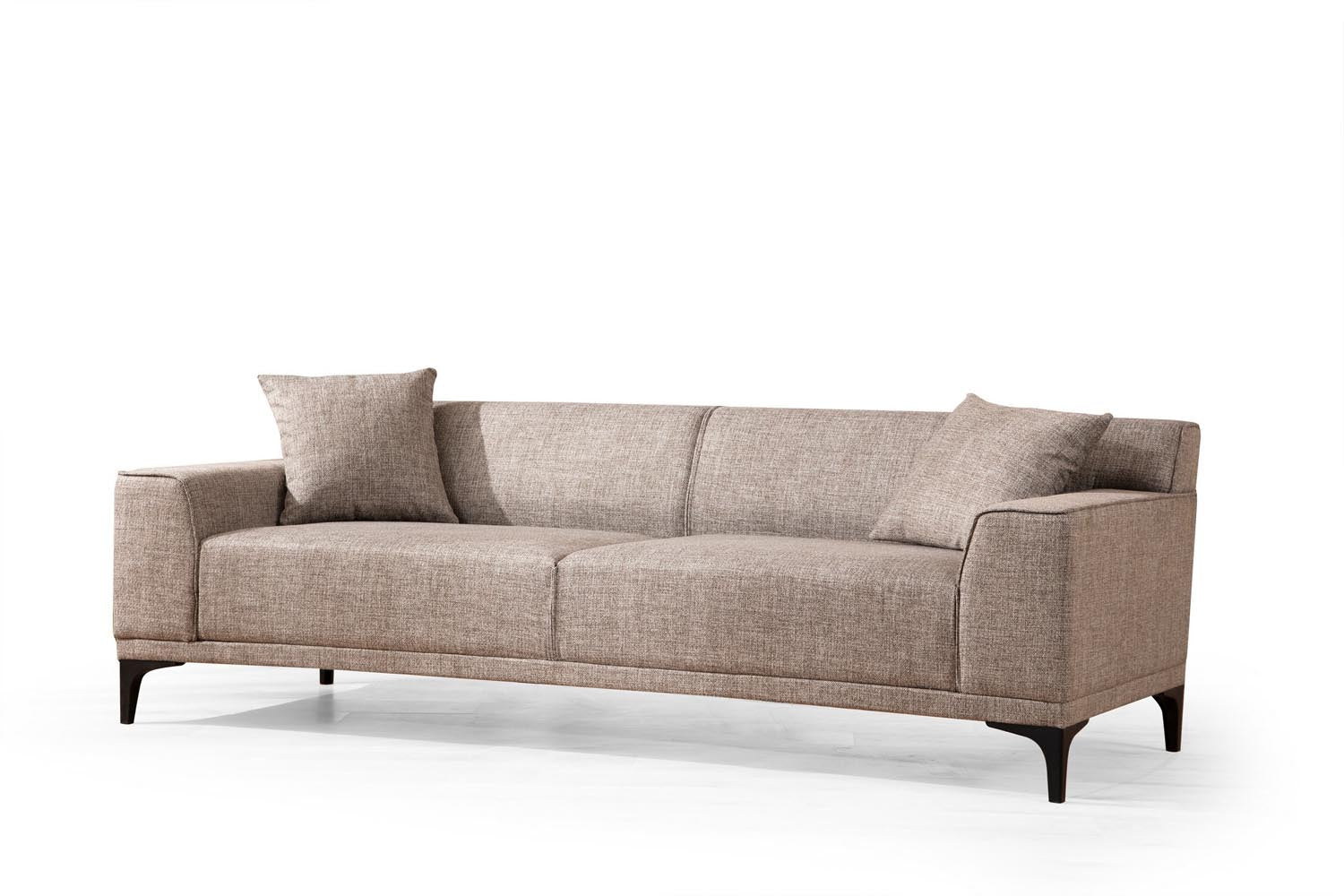 Petra 3 - Fawn in Reh präsentiert im Onlineshop von KAQTU Design AG. 3er Sofa ist von Atelier Del Sofa