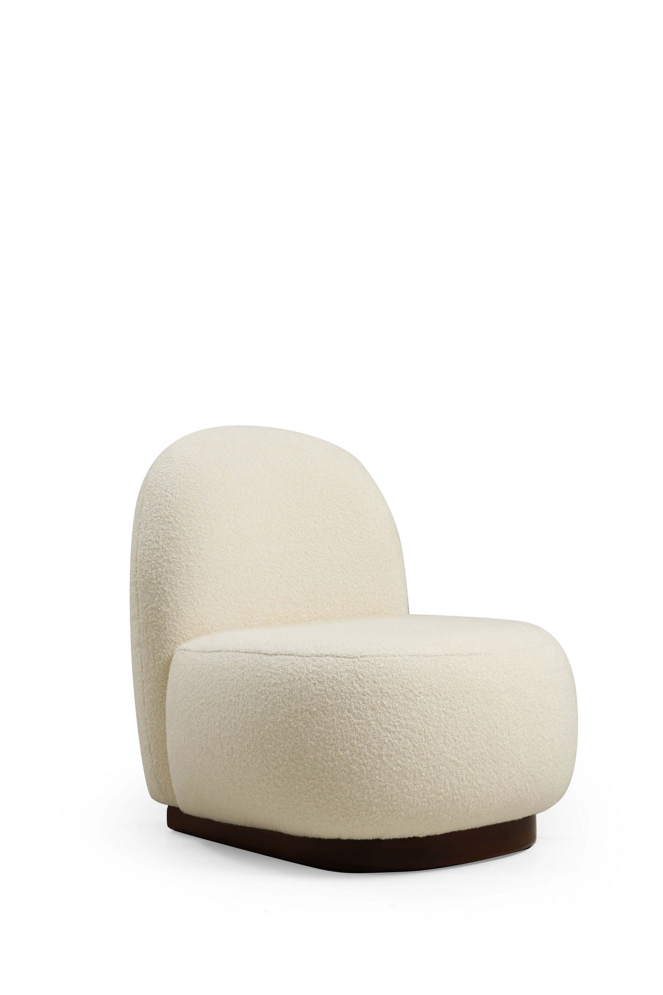 Tina - Bouclet White in Bouclet Weiss präsentiert im Onlineshop von KAQTU Design AG. Sesel ist von Atelier Del Sofa