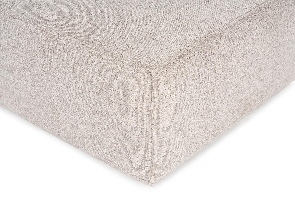 Lora Pouffe Pouf - Mokka in Mokka präsentiert im Onlineshop von KAQTU Design AG. Pouf ist von Atelier Del Sofa