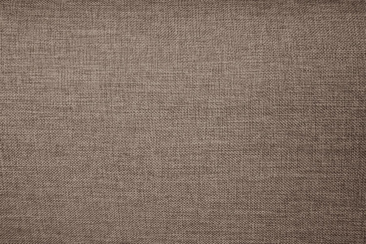 Fora Pouffe Pouf - Braun in Braun präsentiert im Onlineshop von KAQTU Design AG. Pouf ist von Atelier Del Sofa