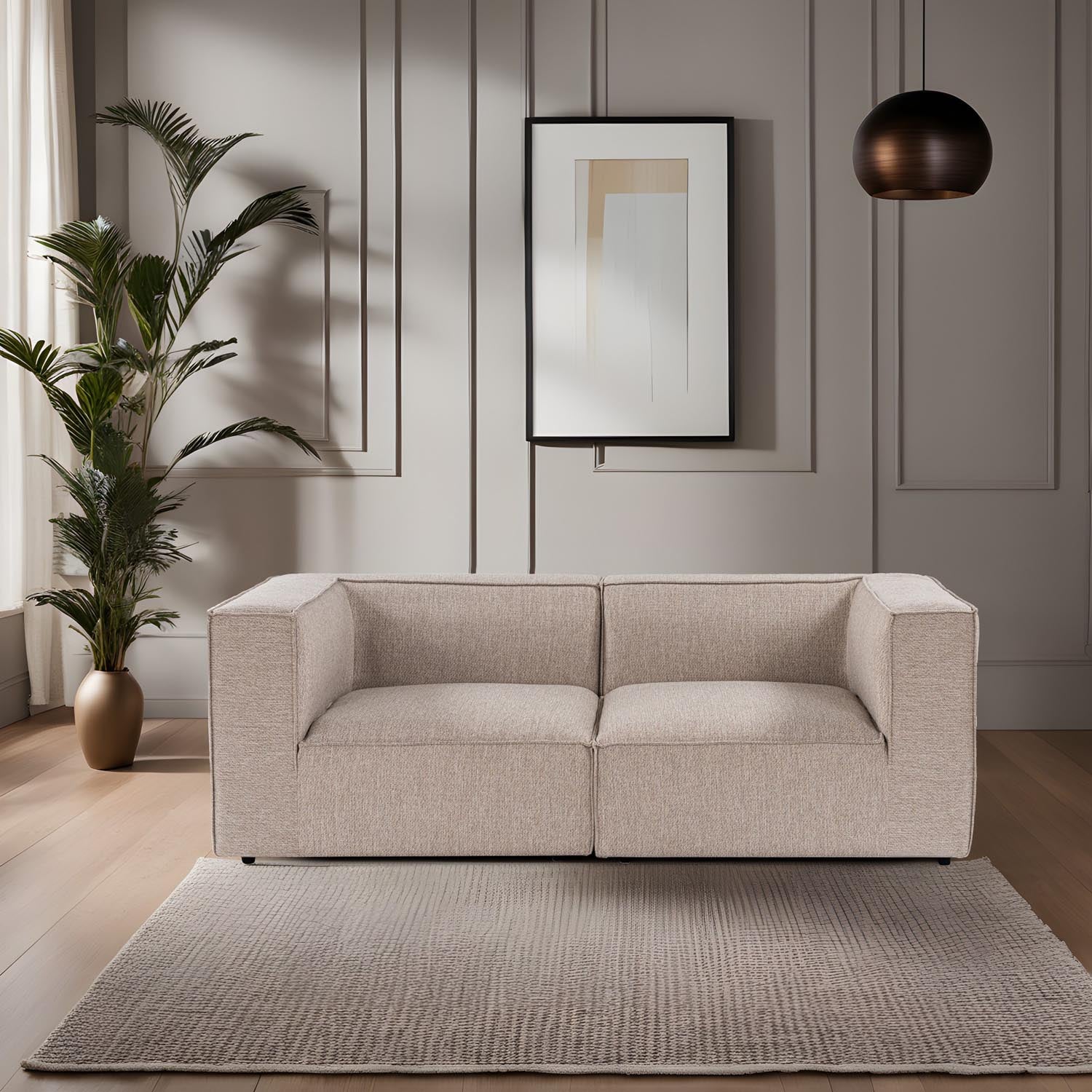 Entdecken Sie das Sora 2 Sofa in Sandbeige – der Inbegriff von Eleganz und Komfort für Ihr Zuhause. Ideal zum Entspannen und Verweilen.